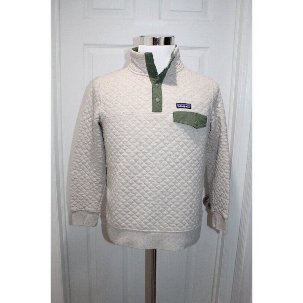 Patagonia Organic Cotton Quilt Snap T Pocket women Size M Beige Pullover Sweater